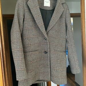 Abercrombie & Fitch Black and Brown Checkered Blazer